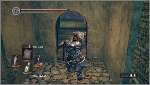 W środku ratujemy NPC Laurentiusa z beczki - Depths (2) | Opis przejścia Dark Souls - Dark Souls - poradnik do gry