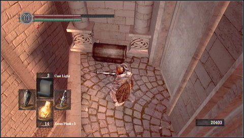 Teraz musimy wykonać coś zaskakującego - wracamy dolną platformą na przeciwległą stronę - Anor Londo (1) | Opis przejścia Dark Souls - Dark Souls - poradnik do gry