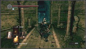 Używamy dźwigni koło ogniska [1] i wracamy na górę - otworzyły się drzwi - The Catacombs (1) | Opis przejścia Dark Souls - Dark Souls - poradnik do gry