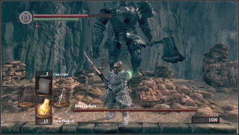 3) Wymachy toporem - różnego rodzaju wymachy toporem o zasięgu przed przeciwnikiem - Iron Golem | Jak zabić bossa w Dark Souls - Dark Souls - poradnik do gry