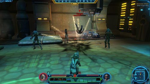 Nareszcie możesz otworzyć skrzynkę na stoliku i wziąć swoją nagrodę - (L07) Economies of Scale (2) | Imperial Agent | Star Wars The Old Republic - Star Wars: The Old Republic - poradnik do gry