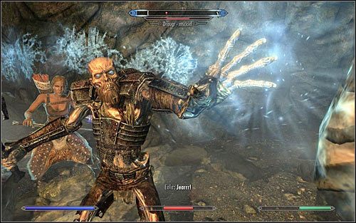 Ponownie zapisz stan gry i wybierz korytarz prowadzący na wschód - Wyprawa do Jaskini Granicznego Urwiska | Powiew śmierci | Solucja Skyrim - Skyrim - poradnik, mapy, questy