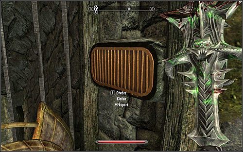 Odszukaj klatkę na prawej ścianie (powyższy screen) - Pozyskanie odłamków ostrza | Fragmenty przeszłości | Solucja Skyrim - Skyrim - poradnik, mapy, questy