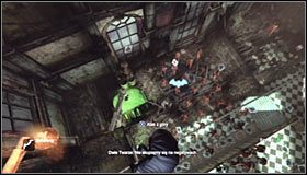 Wykonaj teraz manewr sugerowany przez grę, czyli zacznij iść po przewodzie #1 - Uratuj Kobietę-Kota przed Dwiema Twarzami | Główny wątek w Batman Arkham City - Batman: Arkham City - poradnik do gry