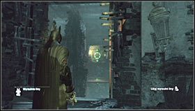 Ruszaj na wschód, zeskakując po kilku chwilach na niższy poziom #1 - Dostań się do Wieży Cudów | Główny wątek Batman Arkham City - Batman: Arkham City - poradnik do gry