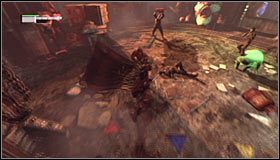 W trakcie właściwej bitwy radzę przede wszystkim zająć się eliminowaniem wrogów wyposażonych w broń palną #1, przy czym z racji niewielkich rozmiarów pomieszczenia wystrzeliwane przez nich pociski powinny częściej trafiać innych wrogów niż Batmana - Gorący i zimny | Misje poboczne w Batman Arkham City - Batman: Arkham City - poradnik do gry