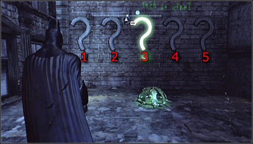 Po dotarciu na miejsce zwróć uwagę na pięć znajdujących się na ścianie interaktywnych pytajników - Park Row - Trofea Batmana (24-36) | Zagadki w Batman Arkham City - Batman: Arkham City - poradnik do gry