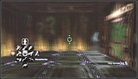 Nie czekaj na zakończenie przemówienia Człowieka-Zagadki, tylko szybko ustaw się plecami do jednej ze ścian tego pomieszczenia #1 - Metro - Trofea Batmana (08-15) | Zagadki w Batman Arkham City - Batman: Arkham City - poradnik do gry