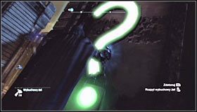 Na początek udaj się do pytajnika zlokalizowanego na północ od klatki z trofeum #1 - Zaułki - Trofea Batmana (01-07) | Zagadki w Batman Arkham City - Batman: Arkham City - poradnik do gry
