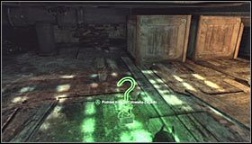 Możesz już zejść na dół i obrócić się na zachód, a powinieneś zauważyć, że odblokowane zostało przejście prowadzące do sekretu #1 - Huta - Trofea Batmana (19-24) | Zagadki w Batman Arkham City - Batman: Arkham City - poradnik do gry