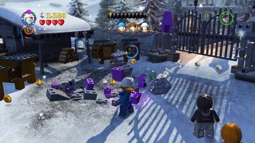 Przechodzimy na drugą stronę, gdzie znajdujemy 4 klatki - Gwardia Dumbledorea (1) | Opis przejścia - Rok 5 | LEGO Harry Potter Lata 5-7 - LEGO Harry Potter: Lata 5-7 - poradnik do gry
