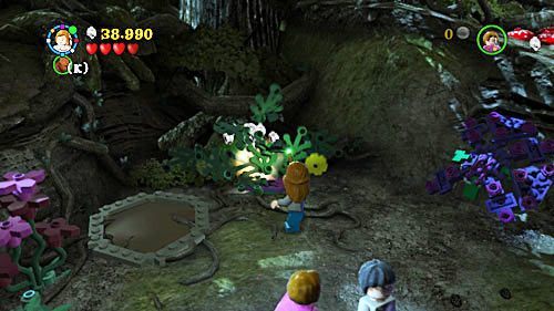 Kolejny fragment znajdziemy po zniszczeniu żółtej rośliny, obok miejsca, w którym kopaliśmy - Wielki wirtuoz | Opis przejścia - Rok 5 | LEGO Harry Potter Lata 5-7 - LEGO Harry Potter: Lata 5-7 - poradnik do gry