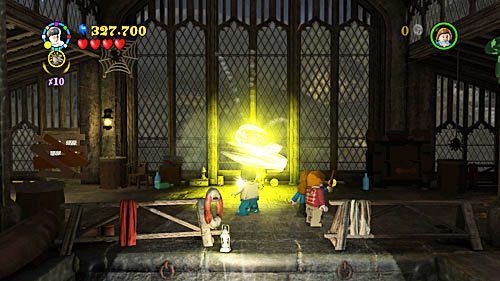 Wskakujemy do wody i składamy w niej wentylator dzięki któremu wskoczymy do Snapea - Łzy Snapea | Opis przejścia - Rok 7 | LEGO Harry Potter Lata 5-7 - LEGO Harry Potter: Lata 5-7 - poradnik do gry