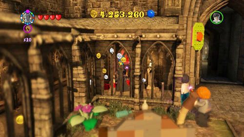 Miejsce: Dziedziniec Weasleyów - Czerwone klocki | Dodatkowe znajdźki | LEGO Harry Potter Lata 5-7 - LEGO Harry Potter: Lata 5-7 - poradnik do gry