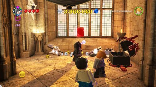 Miejsce: Korytarz siódmego piętra - Czerwone klocki | Dodatkowe znajdźki | LEGO Harry Potter Lata 5-7 - LEGO Harry Potter: Lata 5-7 - poradnik do gry