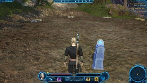 Po włączeniu konsoli pojawią się dwa Damaged Mark IV Training Droids [+], z którymi szybko rozpocznij walkę - (L06) Combat Leadership- Mark IV | Tython | Star Wars The Old Republic - Star Wars: The Old Republic - poradnik do gry