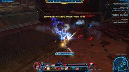 Dlatego jeśli nie możesz sobie poradzić z pokonaniem wrogów, postaraj się przynajmniej wyeliminować tych w okolicach [6] lub [7], a potem skorzystaj z umiejętności wspomagających i przygotuj Medpaki - (L10) The Separatists Stronghold | Trooper | Star Wars The Old Republic - Star Wars: The Old Republic - poradnik do gry