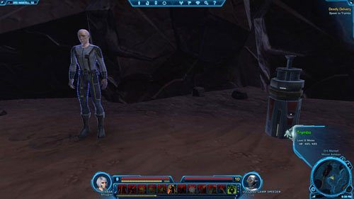 Po zakończeniu rozmowy otwórz kapsułę po prawej, aby zabrać z niej Chemical Canister - (L06) Deadly Delivery | Smuggler | Star Wars The Old Republic - Star Wars: The Old Republic - poradnik do gry