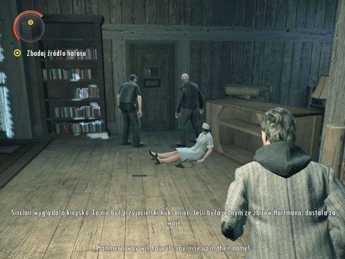 Gdy wejdziesz do pokoju, włączy się kolejny przerywnik filmowy - Alan Wake: Cauldron Lake Lodge (1) | Odcinek 4- Prawda | Solucja - Alan Wake - poradnik do gry