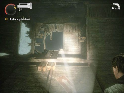 Domek zacznie się obracać - zauważ na ścianach strzałki, które informują Cię gdzie musisz się udać - Alan Wake: Odcinek specjalny 2- Pisarz (1) | Odcinki specjalne | Solucja - Alan Wake - poradnik do gry
