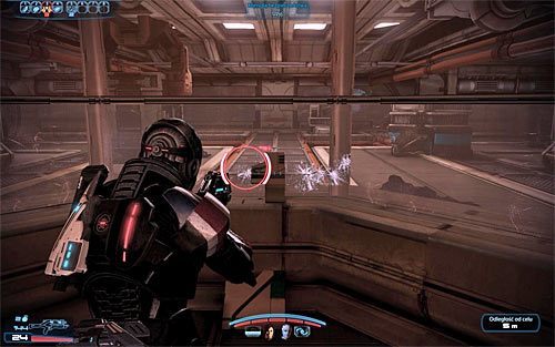 Zgodnie z sugestią gry przytrzymaj SPACJĘ celem uaktywnienia biegu i ruszaj za doktor Evą - Mass Effect 3: Priorytet, Mars - solucja, opis przejścia - Mass Effect 3 - poradnik do gry