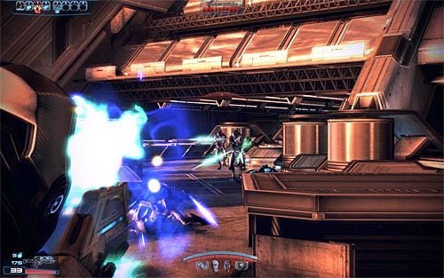 Rozejrzyj się za technologią Żniwiarzy [10000 kredytów] i ruszaj dalej - Mass Effect 3: Priorytet, Rannoch - solucja, opis przejścia - Mass Effect 3 - poradnik do gry