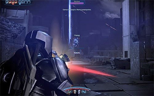 Szybko podnieś teraz drugą unikalną broń [M-920 Kain], albowiem przyda Ci się ona w zabicia banshee, która pojawi się w pokazanym na powyższym screenie miejscu - Mass Effect 3: Priorytet - Ziemia #2 - solucja, opis przejścia - Mass Effect 3 - poradnik do gry