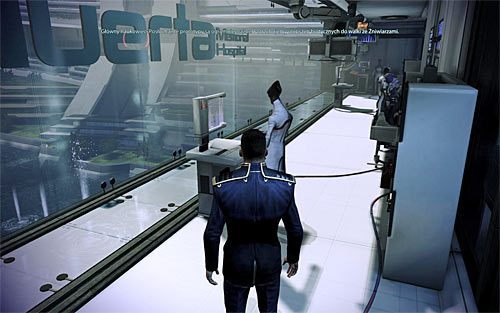 W trakcie jednej z powtórnych wizyt na Cytadeli odszukaj głównego naukowca w lokacji [Cytadela: Szpital Huerty] i podsłuchaj prowadzoną przez niego rozmowę, dotyczącą chęci pozyskania prototypów systemu wzmocnienia biotycznego z Pogranicza Ismaru - Mass Effect 3: Pogranicze Ismaru, Komponenty prototypu - solucja - Mass Effect 3 - poradnik do gry