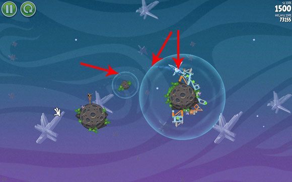 Kolejność wystrzelenia ptaków nie ma większego znaczenia, gdyż każdy z nich zajmuje się jedną częścią planety - Level 2 - 25 | Cold Cuts | Angry Birds Space - Angry Birds Space - poradnik do gry