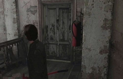 W środku podejdź do drzwi na wprost siebie i obejrzyj kolejny przerywnik - Misja główna - parter | Klasztor | Silent Hill Downpour - Silent Hill: Downpour - poradnik do gry