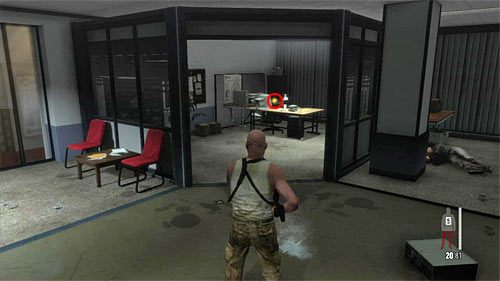 Tradycyjnie już dobrze byłoby zbadać cały ten obszar - Eksploracja pomieszczeń biurowych | Rozdział X | Solucja Max Payne 3 - Max Payne 3 - poradnik do gry