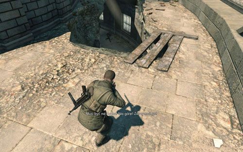 Jeśli wyeliminowałeś już wszystkich żołnierzy z ulicy, możesz rozpocząć odwrót - Misja 3 - Muzeum Kaiser-Friedrich (3) | Opis przejścia Sniper Elite V2 - Sniper Elite V2 - poradnik do gry