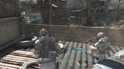 Krótką chwilę później dojdziemy do większego placu oddzielonego od nas niewysokim murem - Misja 1 Nimble Guardian (1) | Opis przejścia Ghost Recon - Future Soldier - Tom Clancys Ghost Recon: Future Soldier - poradnik do gry