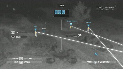 W pierwszej kolejności pozbywamy się po cichu trzech żołnierzy patrolujących tren najbliżej mostu - Misja 9 Valiant Hammer (1) | Opis przejścia Ghost Recon - Future Soldier - Tom Clancys Ghost Recon: Future Soldier - poradnik do gry