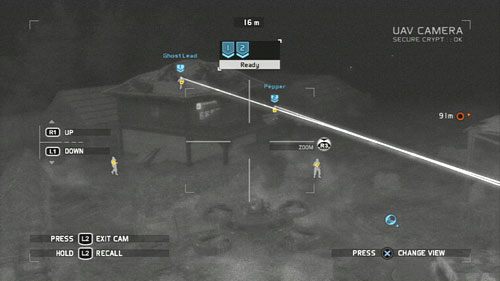 Obchodząc bazę lewą strona wpadniemy na pięciu przeciwników - Misja 9 Valiant Hammer (1) | Opis przejścia Ghost Recon - Future Soldier - Tom Clancys Ghost Recon: Future Soldier - poradnik do gry