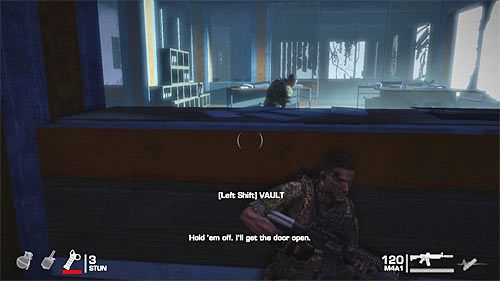 Aktualny cel Twojej podróży to pomieszczenie, z którego widać wejście do koloseum - Rozdział X - Riggs - Podążaj za Riggsem do koloseum | Opis przejścia - Spec Ops: The Line - poradnik do gry