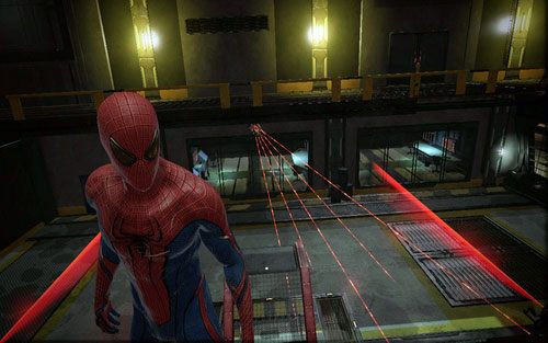 Twoimi kolejnymi celami będą wieżyczki oraz maszyny stojące na dole - 10 - Spider-Man No More! - doktor Connors - Opis przejścia - Niesamowity Spider-Man - poradnik do gry