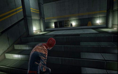 Obejdź je i wejdź po schodach na górę - 10 - Spider-Man No More! - Instrukcje, Części technologii - Znajdźki - Niesamowity Spider-Man - poradnik do gry