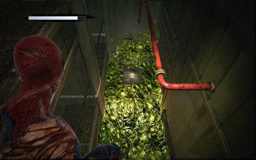Gdy to zrobisz, podnieś magazyn leżący na otoczonej kwasem platformie - Water Treatment Facility - Znajdźki - Niesamowity Spider-Man - poradnik do gry