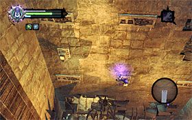 6) Cały czas przesuwaj się w lewo, korzystając po drodze z nowego występu - Przeszukaj Miasto Umarłych - powrót do wschodniej części | Miasto Umarłych - Darksiders 2 - poradnik do gry