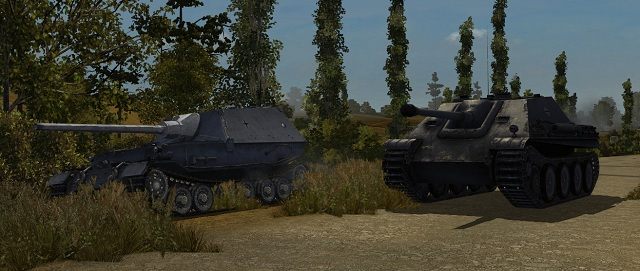 Ukryty Ferdinand i Jagdpanther oczekują na przeciwnika. Salwa z obu pojazdów jest w stanie poważnie uszkodzić a nawet zniszczyć niektóre czołgi ciężkie. - Niszczyciele czołgów w World of Tanks | Typy czołgów - World of Tanks - poradnik do gry