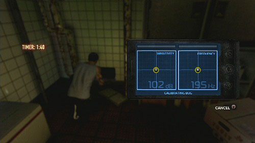Tak obracaj gałkami analoga, żeby obramowanie kółek stały się zielone oraz żeby załadowały się paski na górze - Listening In | Opis przejścia Sleeping Dogs - Sleeping Dogs - poradnik do gry