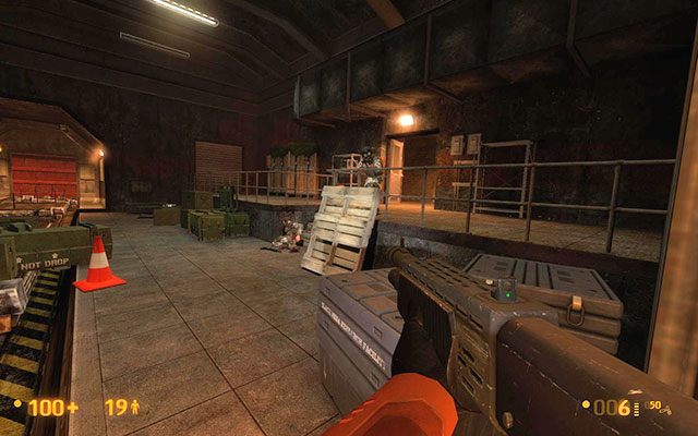 Po przejechaniu za kolejny zakręt powinieneś usłyszeć glos wrogów - On a Rail - Po torach | On a Rail | Black Mesa - Black Mesa - poradnik do gry