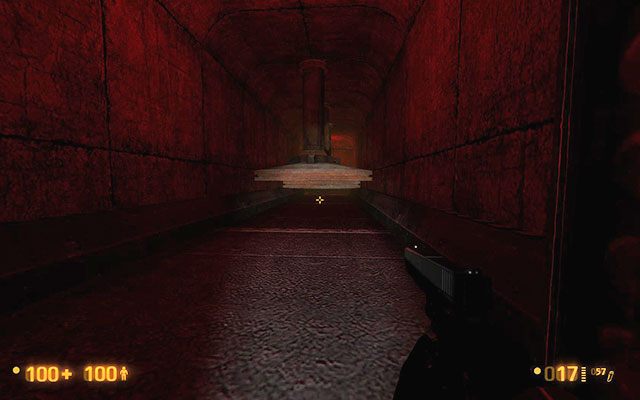Powróć do wyłączonej już niszczarki i przejdź pod nią dalej na kolejny taśmociąg - Residue Processing - Po taśmach | Residue Processing | Black Mesa - Black Mesa - poradnik do gry