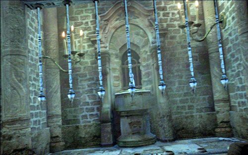 Gdy skończysz, otworzy się krata, za którą ukryto drugi posążek - 2 - Katedra | Kampania Leona | Solucja Resident Evil 6 - Resident Evil 6 - poradnik do gry