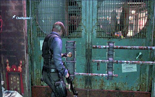 Możesz teraz wrócić do potrójnego zamka i wreszcie go otworzyć - 4 - Opuszczony targ | Kampania Leona | Solucja Resident Evil 6 - Resident Evil 6 - poradnik do gry