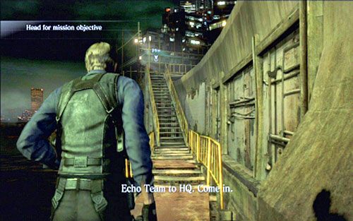 Po zakończeniu starcia z Simmonsem, wejdź po schodach na górę - 4 - Spotkanie z Simmonsem | Kampania Leona | Solucja Resident Evil 6 - Resident Evil 6 - poradnik do gry