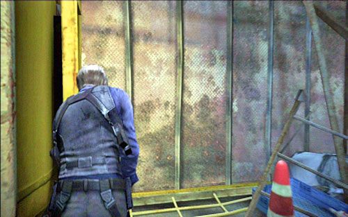 Gdy przejażdżka dobiegnie końca, przeskocz przez przewróconą ciężarówkę - 5 - Miasto | Kampania Leona | Solucja Resident Evil 6 - Resident Evil 6 - poradnik do gry