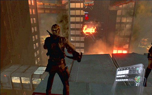 Strzelaj cały czas w Simmonsa, a jak zabraknie ci amunicji, poczekaj na pojawienie się obok ciebie słabszych wrogów - 5 - Finałowe starcie z Simmonsem - Kampania Leona - Resident Evil 6 - poradnik do gry