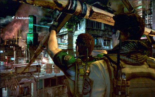 Prowadzi z niego lina, po której możesz przejechać na budynek obok - 1 - Strzelanina na dachu | Kampania Chrisa | Solucja Resident Evil 6 - Resident Evil 6 - poradnik do gry